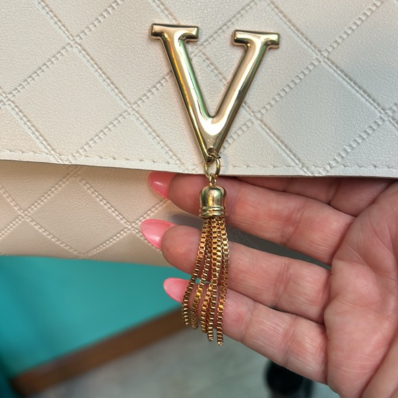 Small faux leather handbag 
*Approx. ブx5
*Gold removable chain - Picture 2 of 6